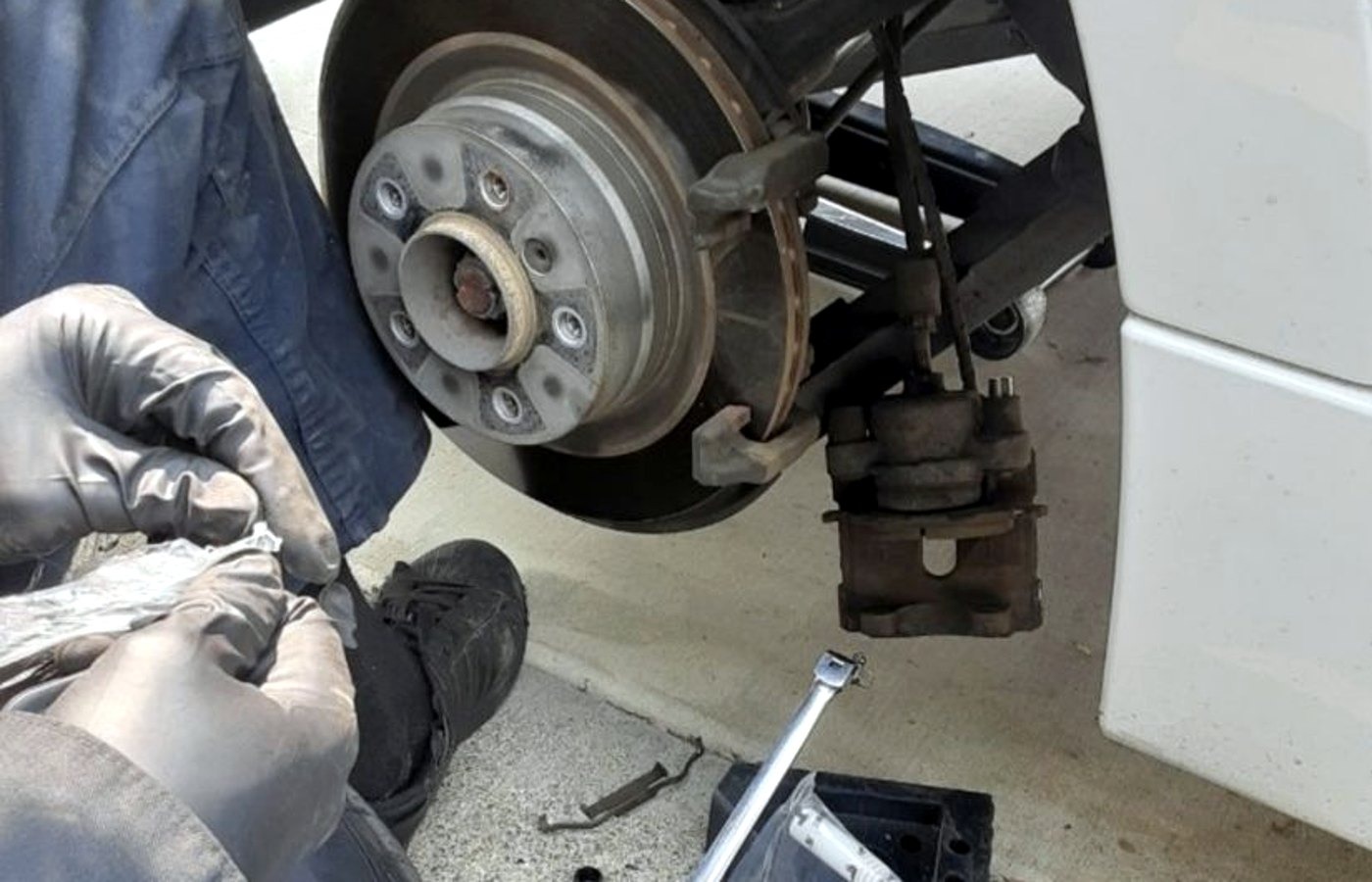 Brake corner opened up during a Grand Rapids driveway repair